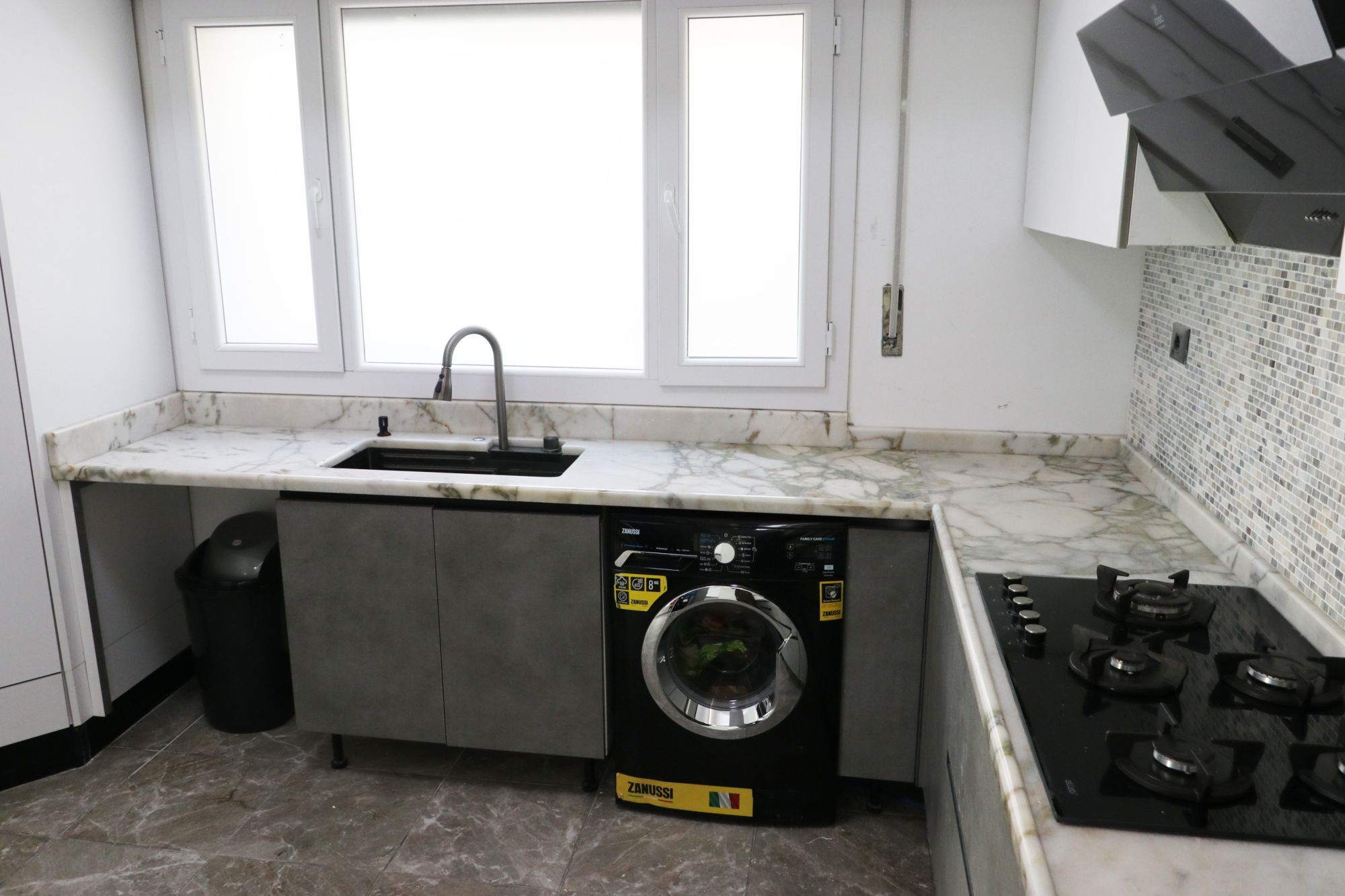 Execution of a Calacatta Marble Kitchen